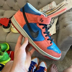 Spider man sb dunk mids